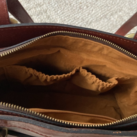 Patricia Nash Helmsley British Tan smooth leather satchel - Picture 8 of 13